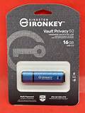 iKVP50/16GB IronKey Vault Pri