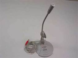 Labtec Stereo 242 + mic