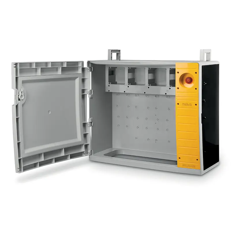 MBOX5 12x16/32A OMNIA SW SOCKET